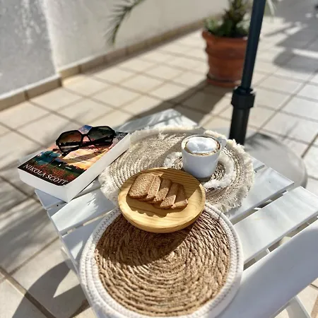 Art House 3br Private Pool Holiday home *