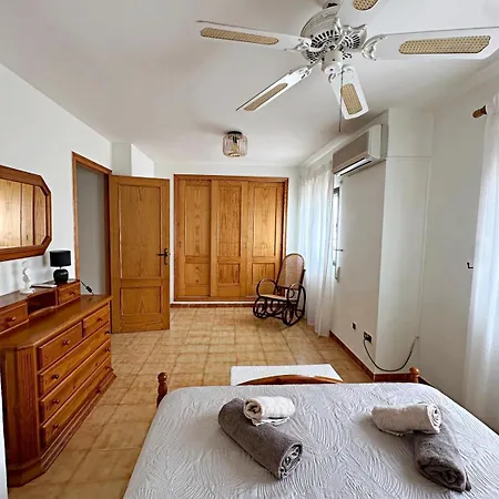 Art House 3br Private Pool Holiday home