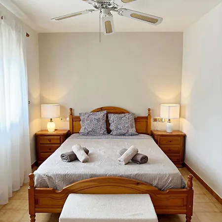Art House 3br Private Pool Holiday home *