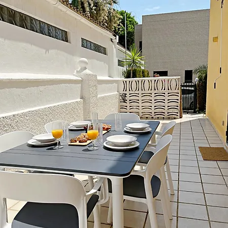 Art House 3br Private Pool Holiday home *